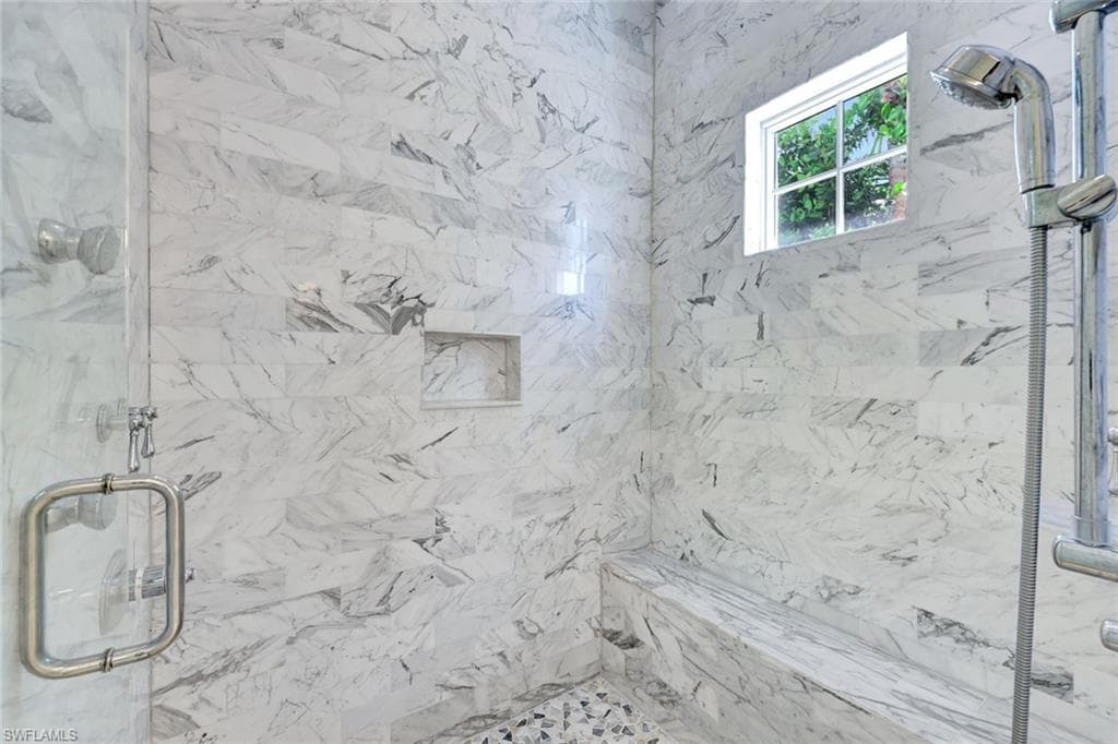 455 13th Ave S, Naples, FL 34102-28