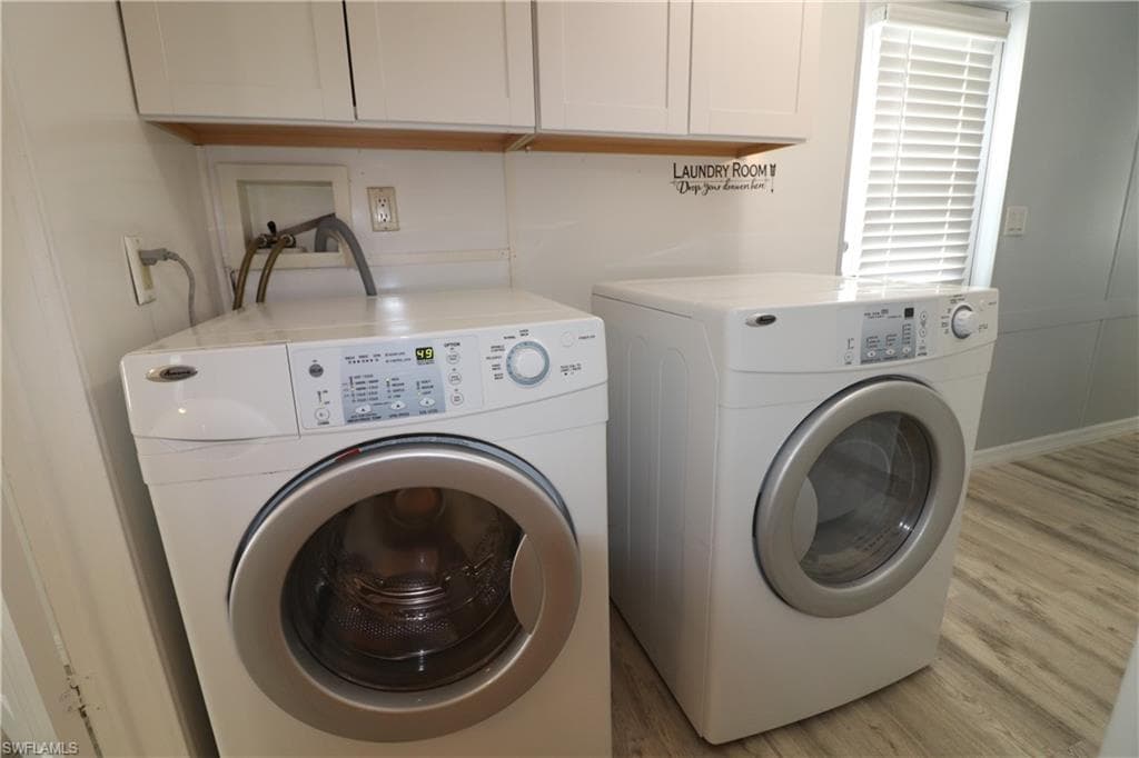 221 Grassy Key Ln 174, Naples, FL 34114-27