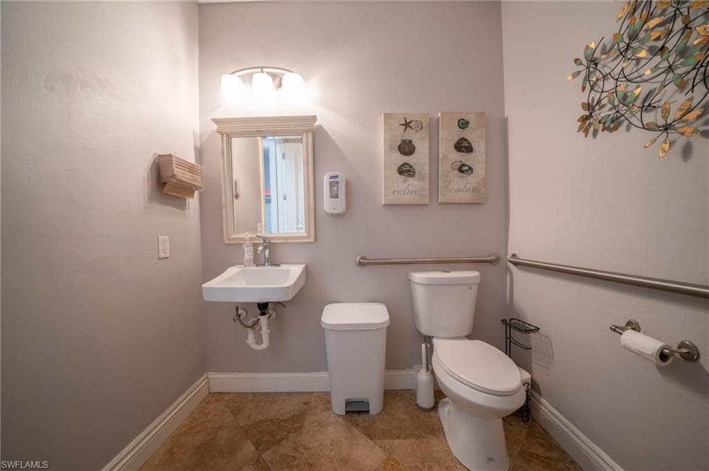 24551 Production Cir 6, Bonita Springs, FL 34135-26