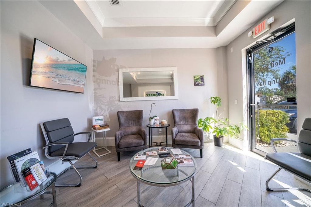 24551 Production Cir 6, Bonita Springs, FL 34135-6