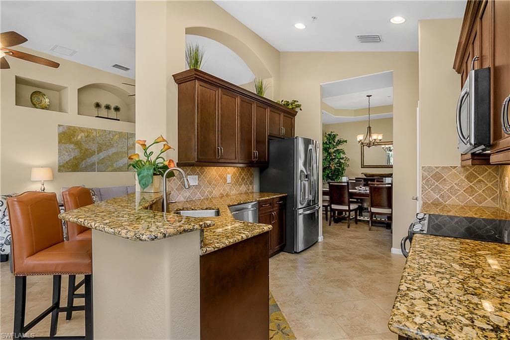 6649 Alden Woods Cir 201, Naples, FL 34113-13