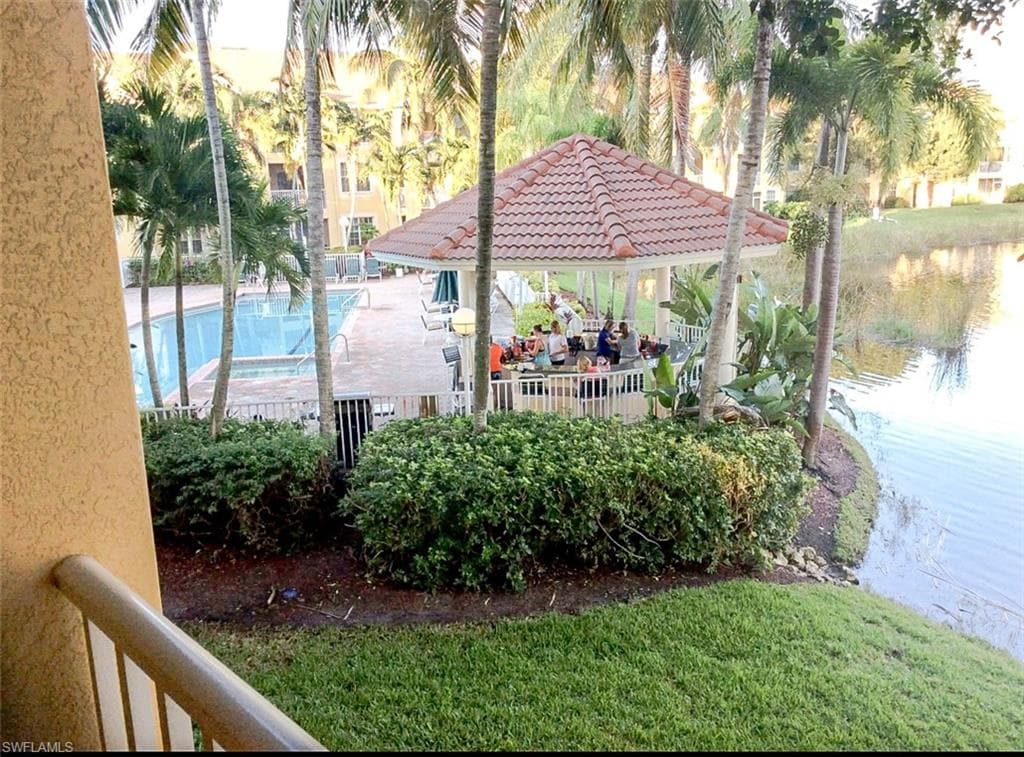 4610 Saint Croix Ln 1036, Naples, FL 34109-9