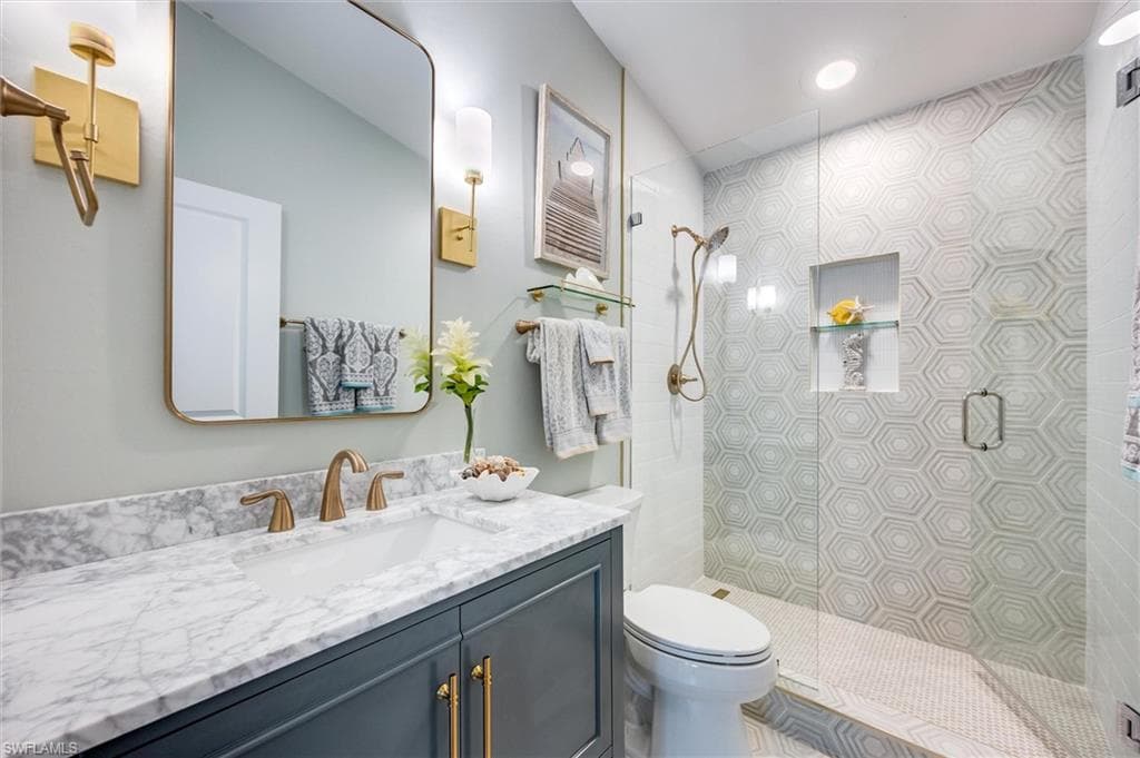 2800 Lakeview Dr 5, Naples, FL 34112-14