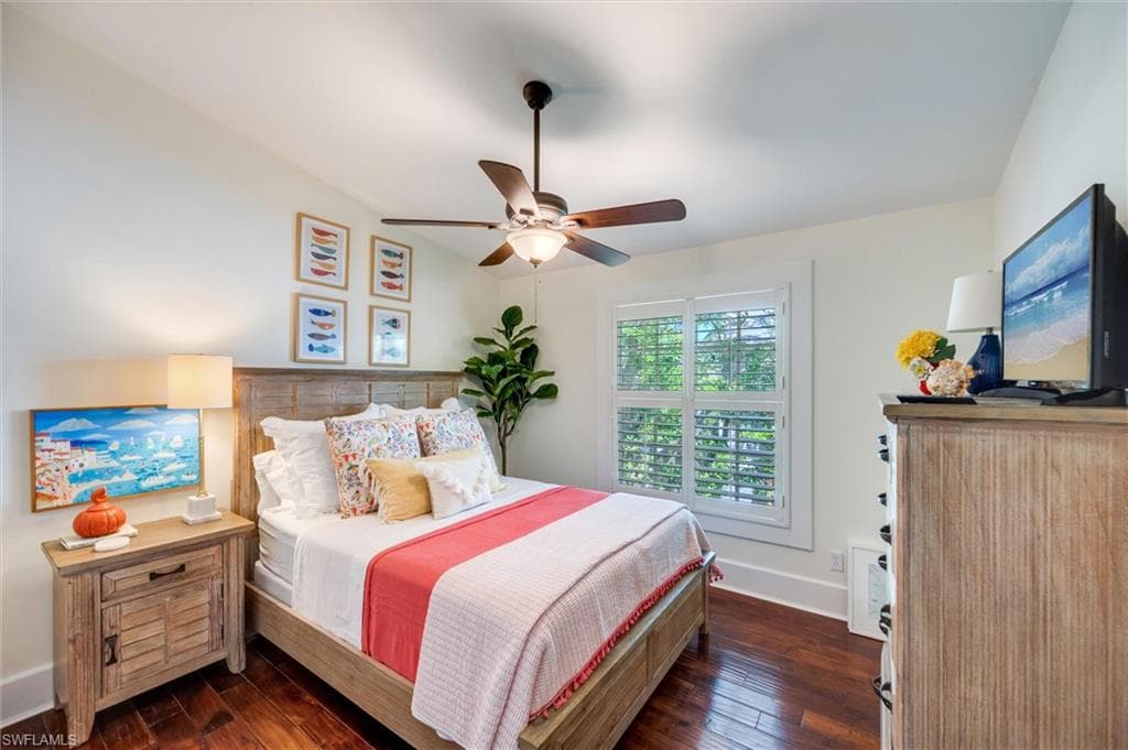 2800 Lakeview Dr 5, Naples, FL 34112-15