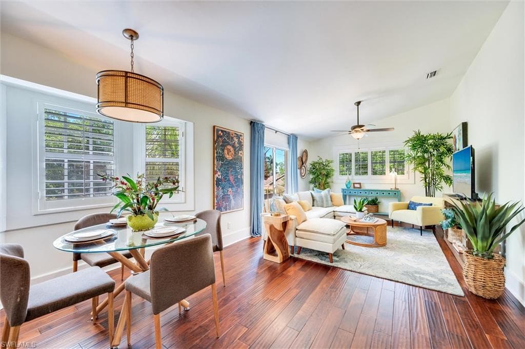 2800 Lakeview Dr 5, Naples, FL 34112-8