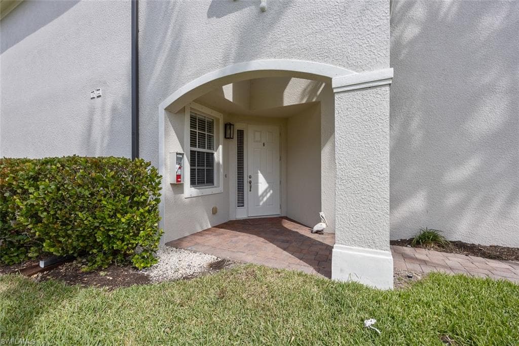 21584 Baccarat Ln 101, Estero, FL 33928-4