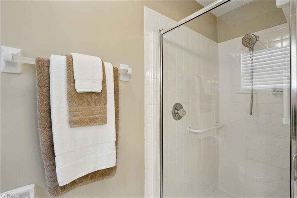 6103 Thresher Dr 102, Naples, FL 34112-23