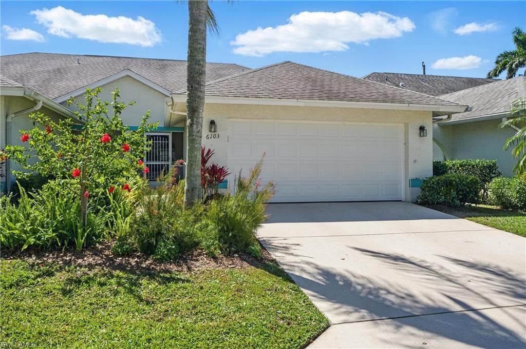 6103 Thresher Dr 102, Naples, FL 34112-2
