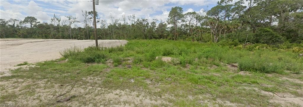 621 Greenbriar Blvd, Lehigh Acres, FL 33972-1