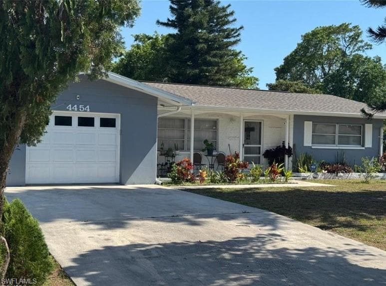 4454 19th Pl SW, Naples, FL 34116-3