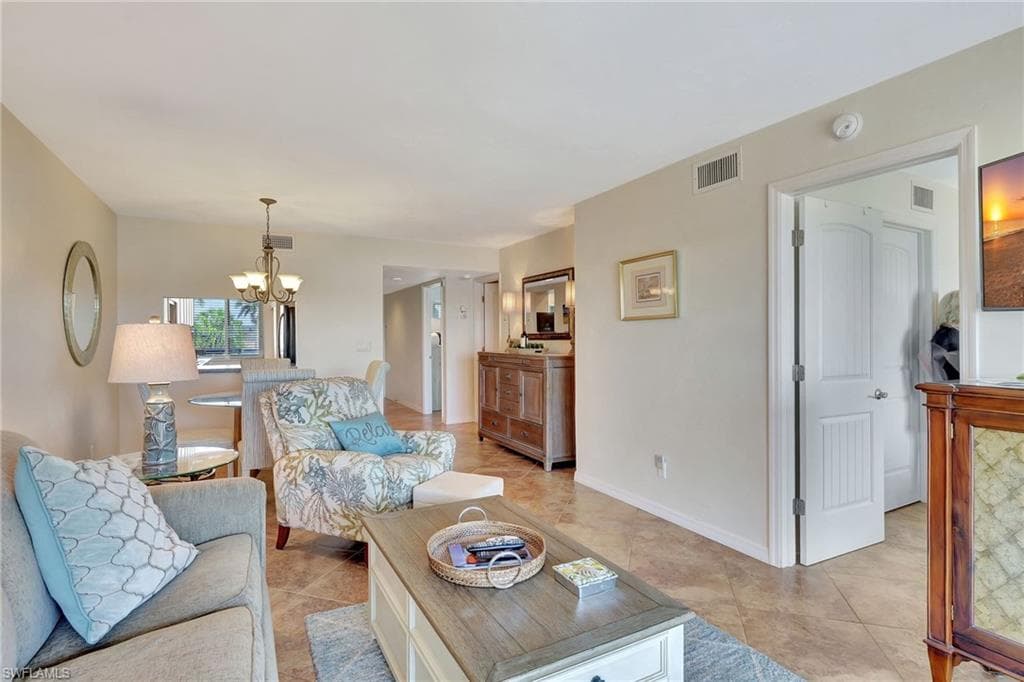 750 Elkcam Cir 318, Marco Island, FL 34145-14
