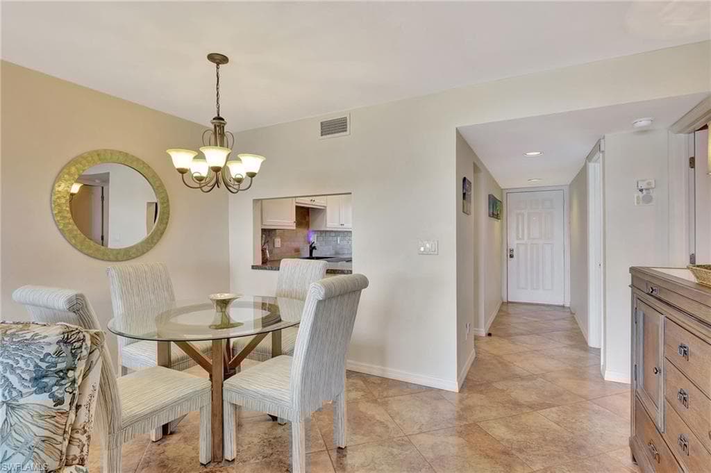 750 Elkcam Cir 318, Marco Island, FL 34145-16
