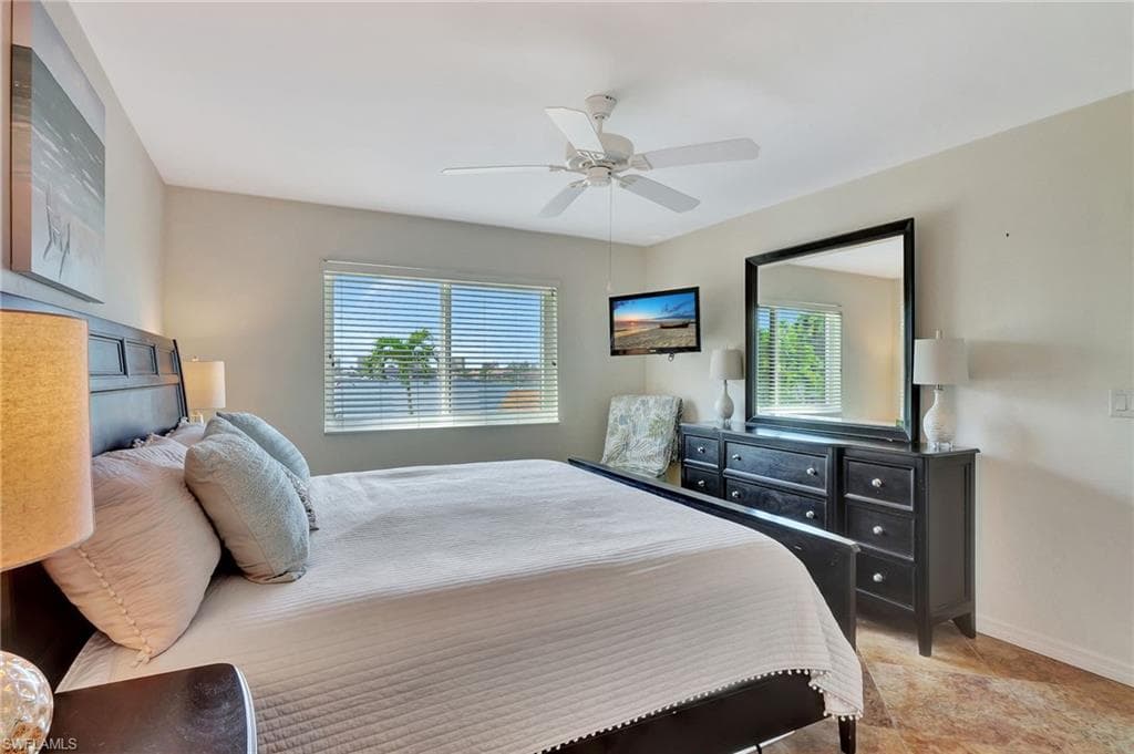 750 Elkcam Cir 318, Marco Island, FL 34145-30