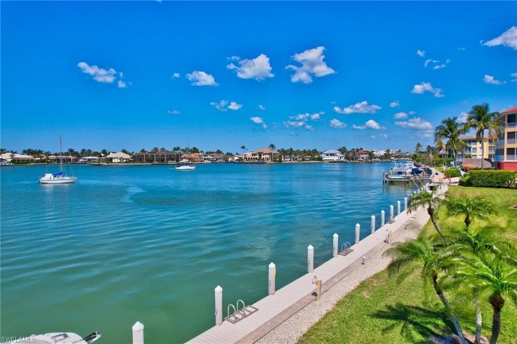 750 Elkcam Cir 318, Marco Island, FL 34145-41