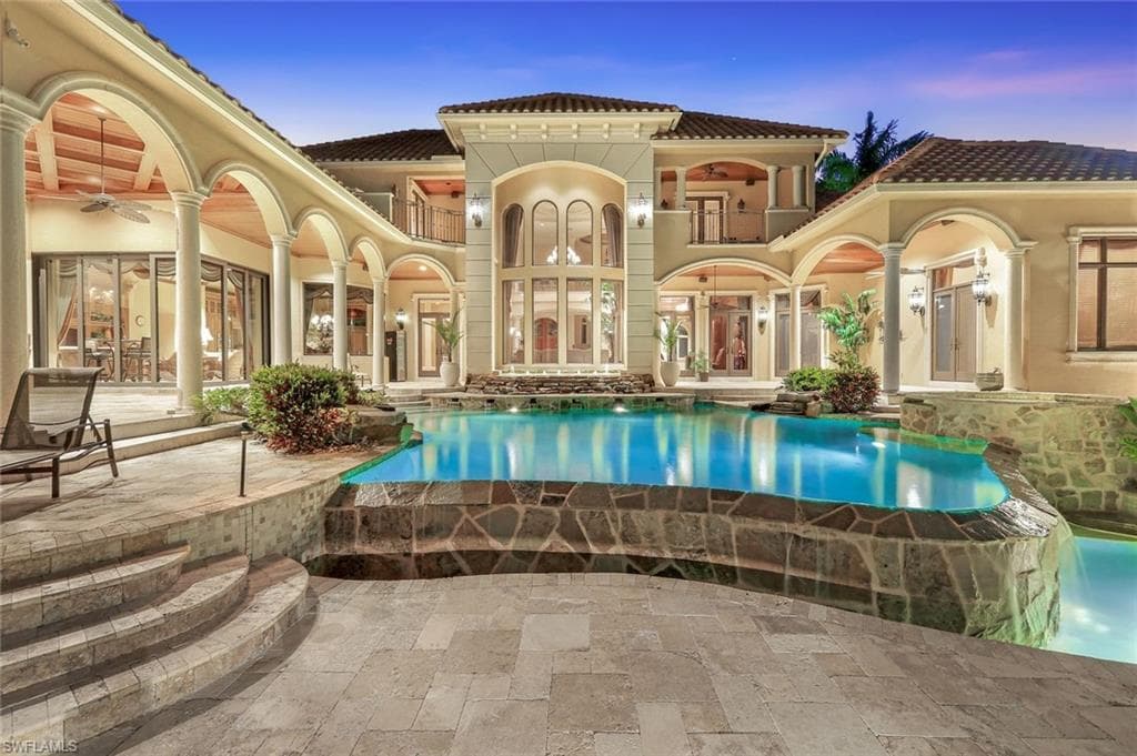 580 Heathwood Dr, Marco Island, FL 34145-30