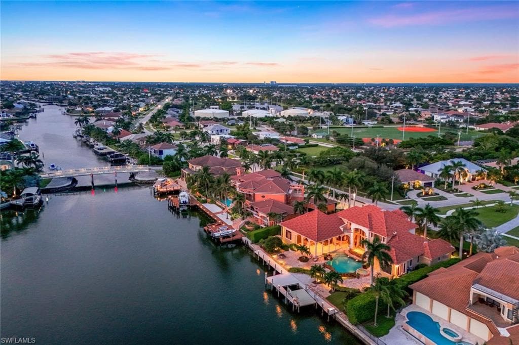 580 Heathwood Dr, Marco Island, FL 34145-33