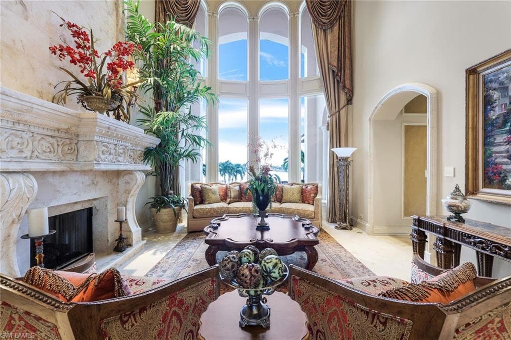 580 Heathwood Dr, Marco Island, FL 34145-6