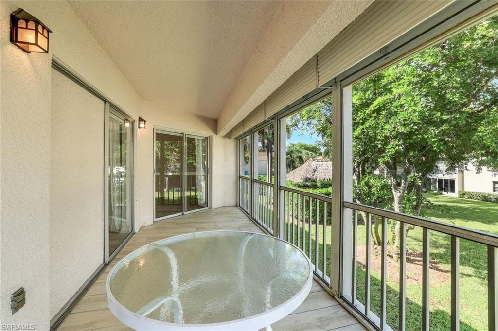 3200 Binnacle Dr B4, Naples, FL 34103-13