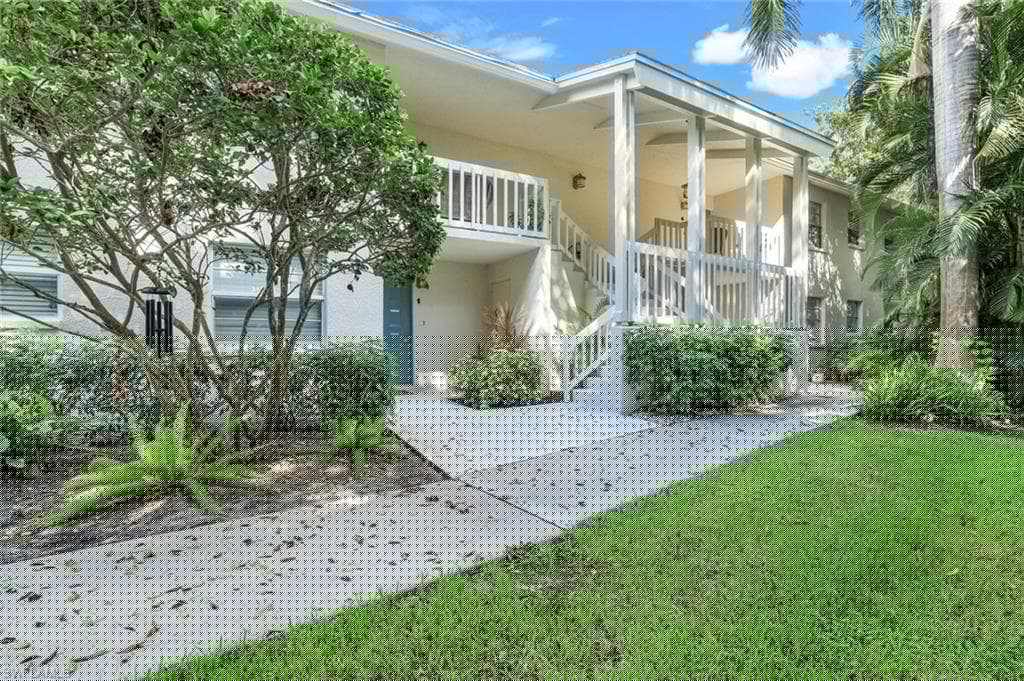 3200 Binnacle Dr B4, Naples, FL 34103-18