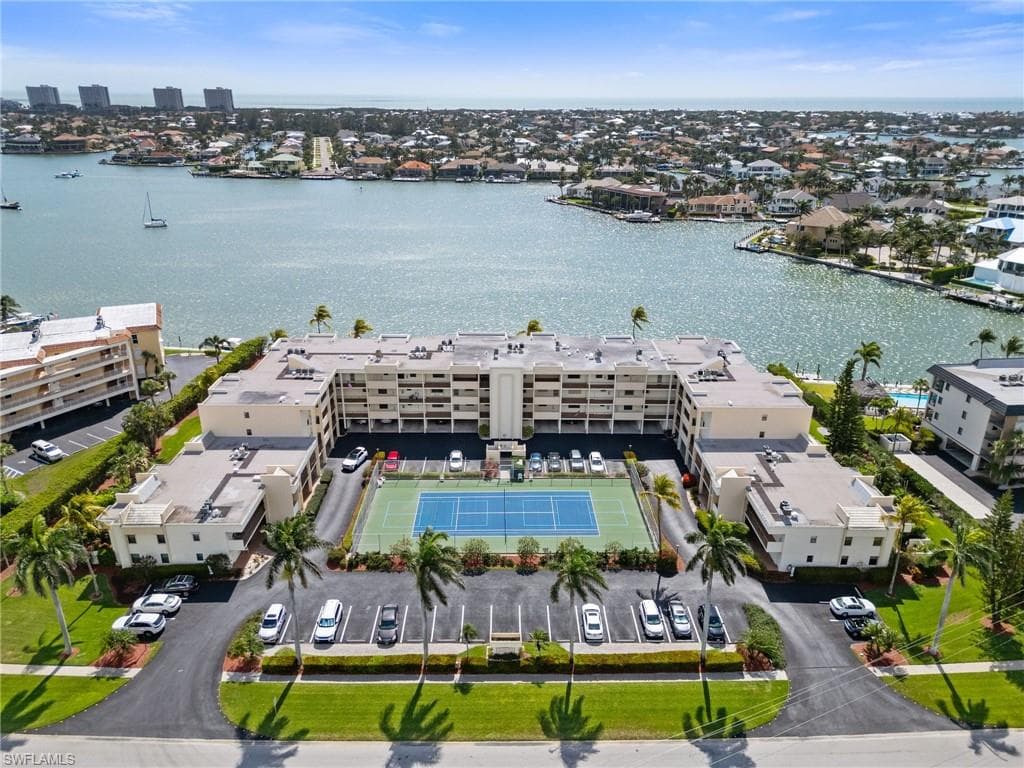 838 Elkcam Cir 208, Marco Island, FL 34145-34