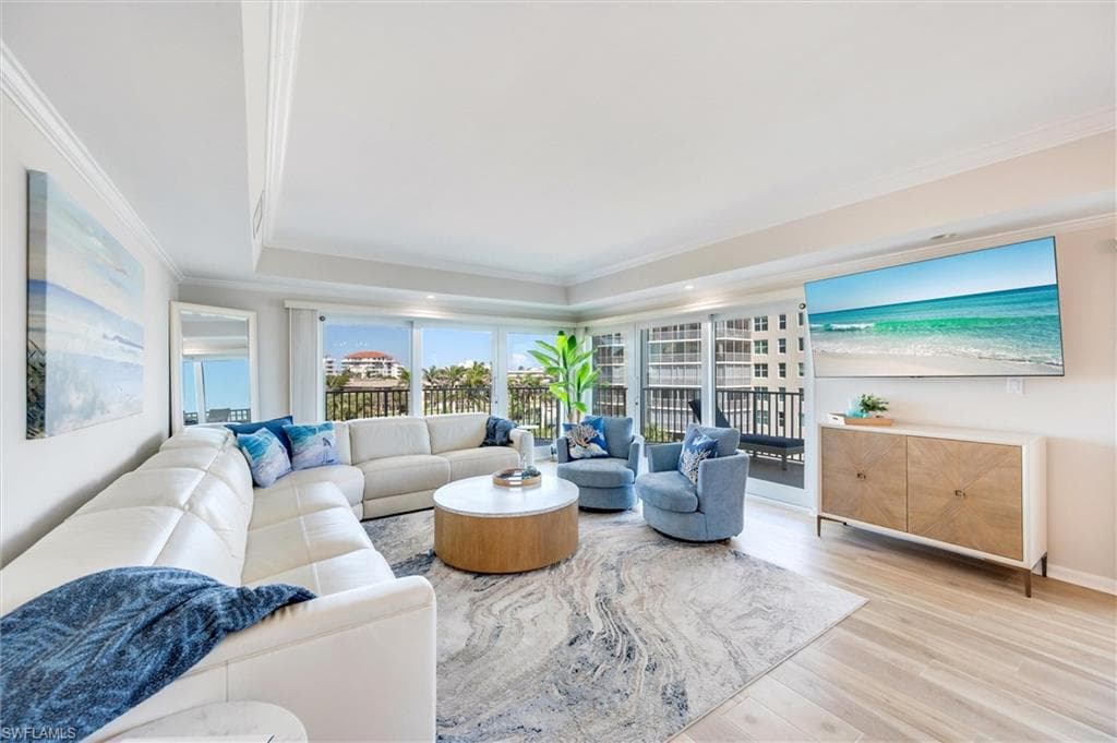 1036 Collier Blvd B302, Marco Island, FL 34145-10