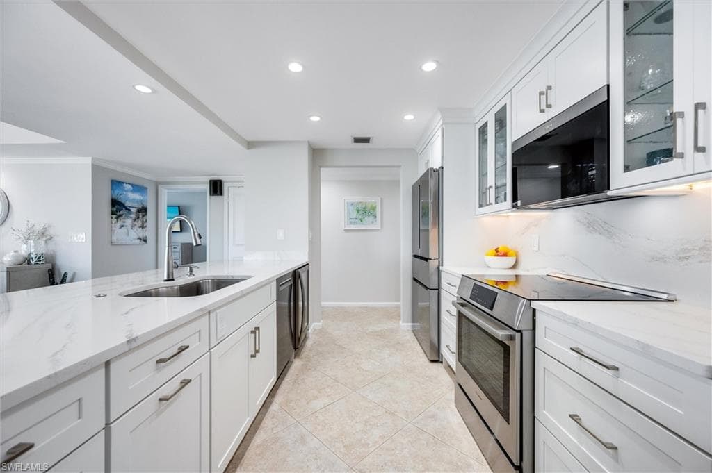 1036 Collier Blvd B302, Marco Island, FL 34145-22