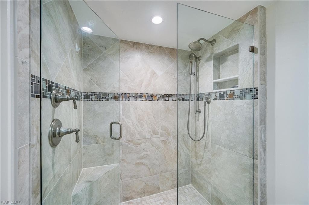 1036 Collier Blvd B302, Marco Island, FL 34145-31
