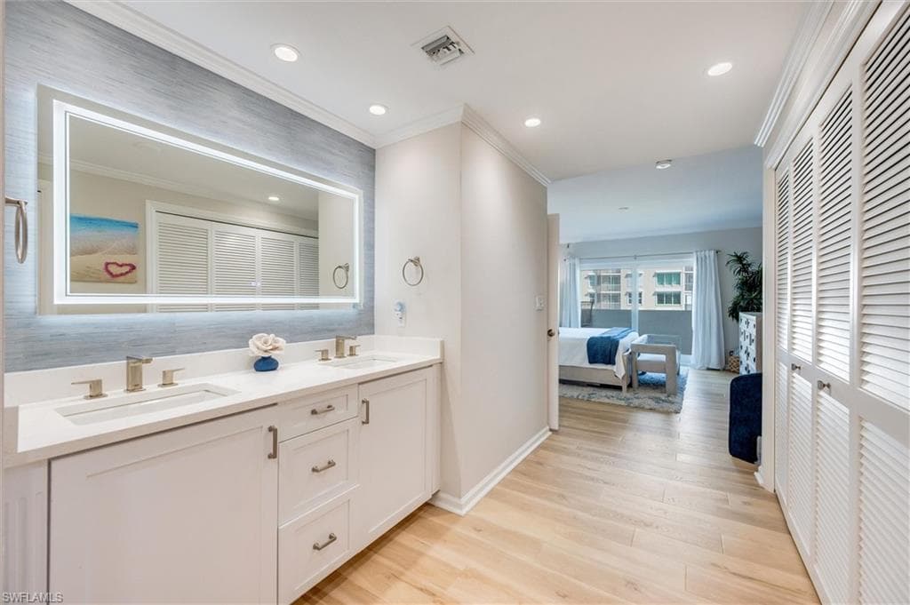 1036 Collier Blvd B302, Marco Island, FL 34145-32