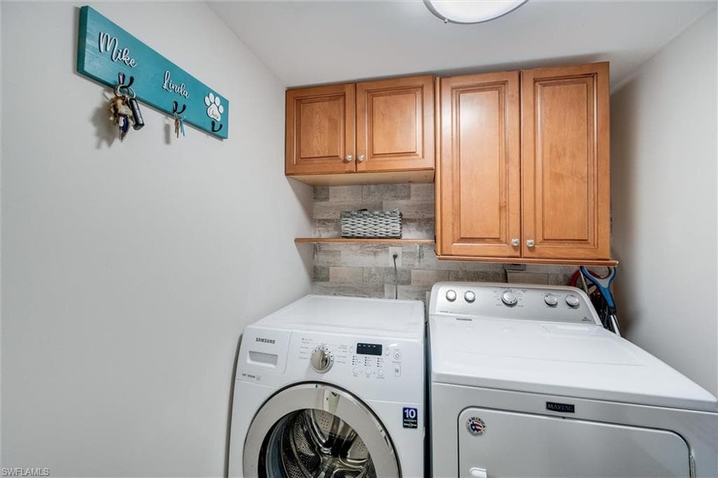1036 Collier Blvd B302, Marco Island, FL 34145-39