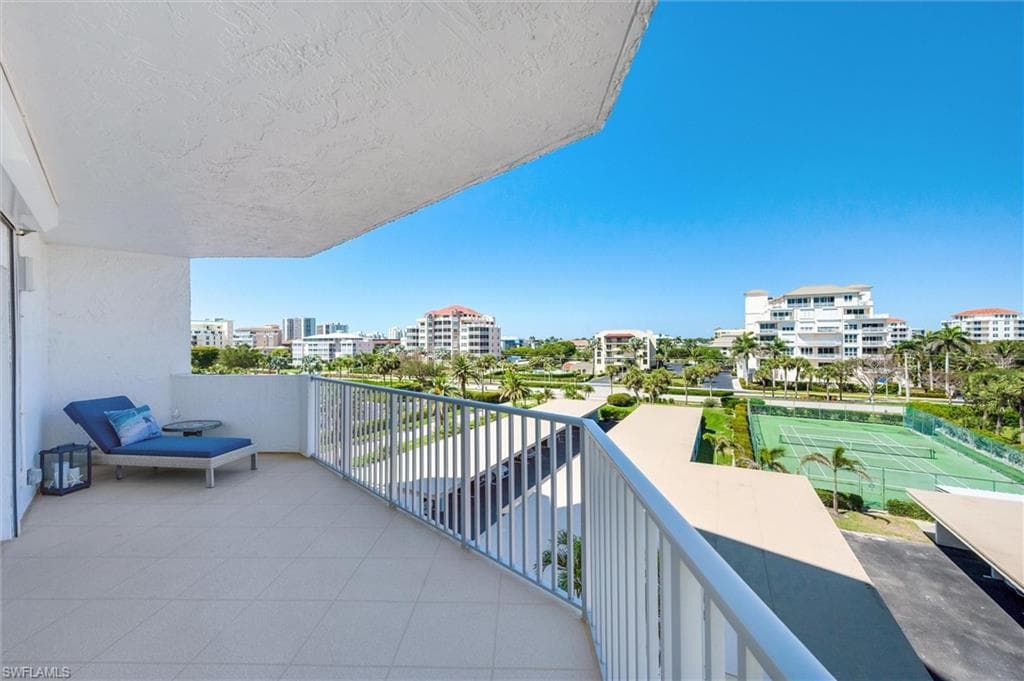 1036 Collier Blvd B302, Marco Island, FL 34145-40