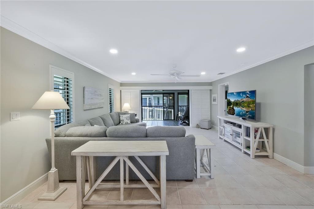 900 Huron Ct C3, Marco Island, FL 34145-12