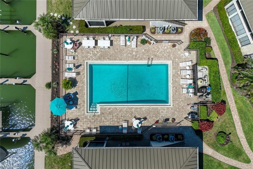 900 Huron Ct C3, Marco Island, FL 34145-30