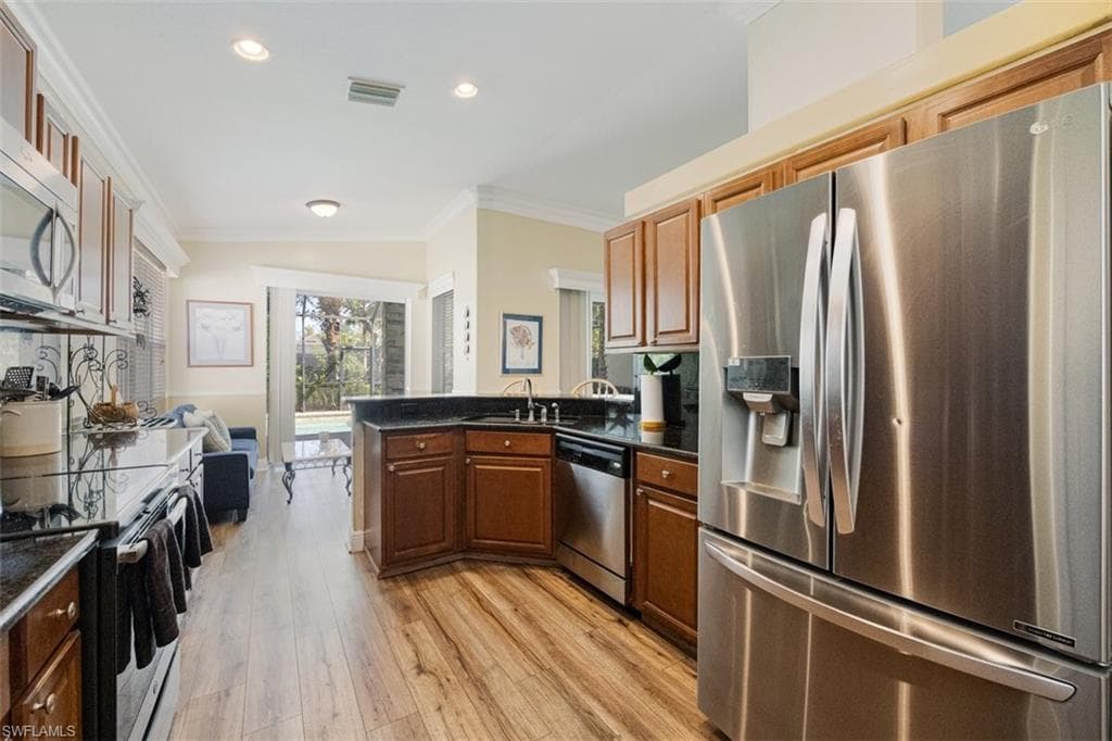 12915 Brynwood Preserve Ln, Naples, FL 34105-9