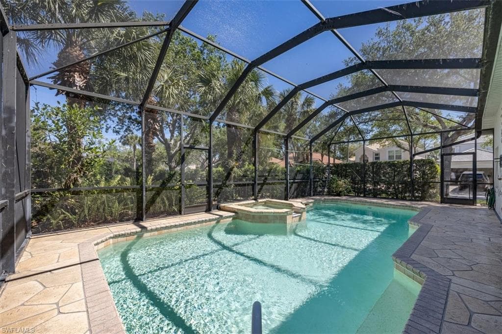 12915 Brynwood Preserve Ln, Naples, FL 34105-19