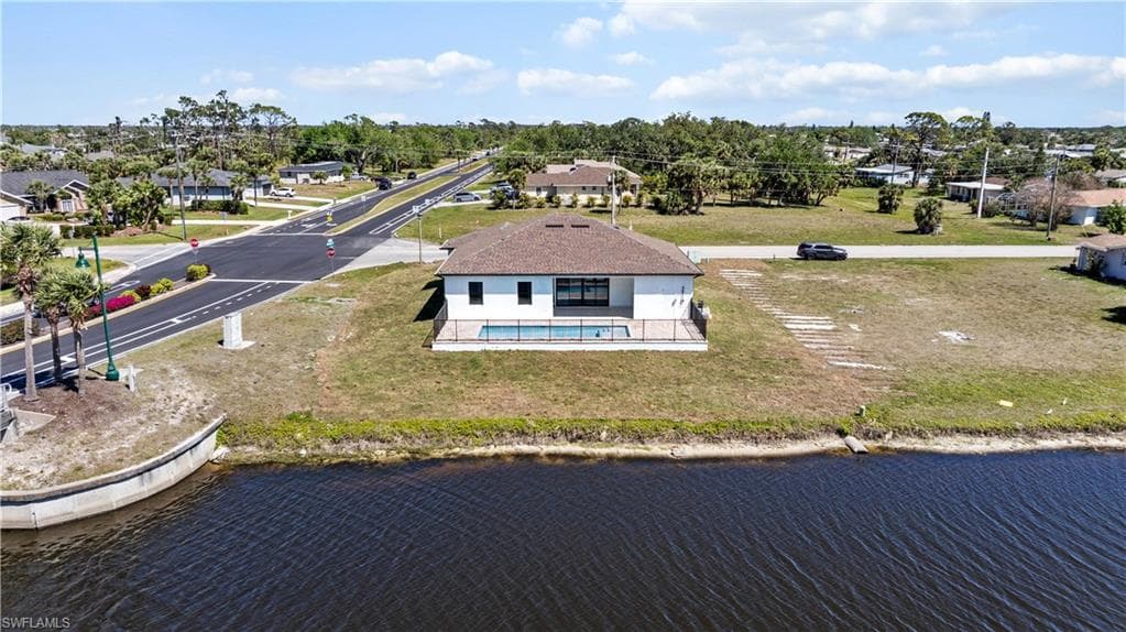 197 Rotonda Cir, Rotonda West, FL 33947-12
