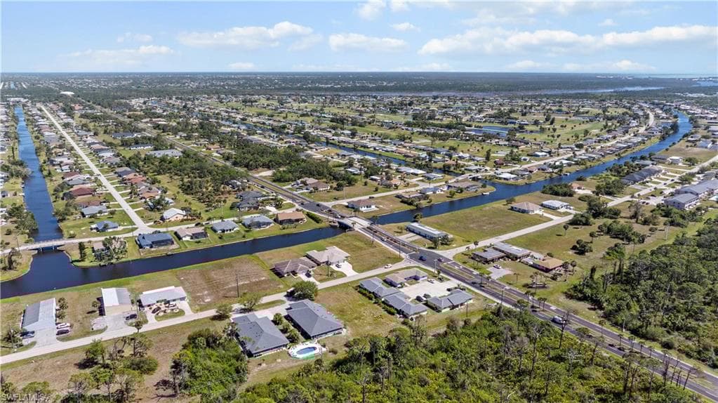 197 Rotonda Cir, Rotonda West, FL 33947-14