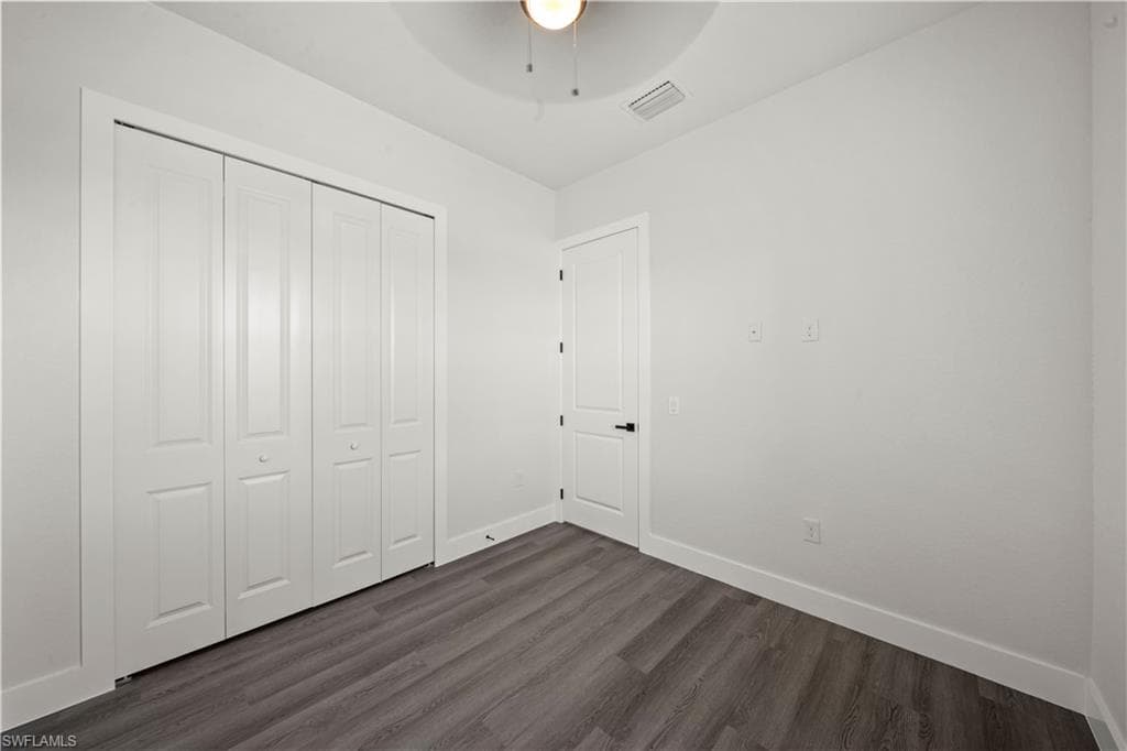 197 Rotonda Cir, Rotonda West, FL 33947-36