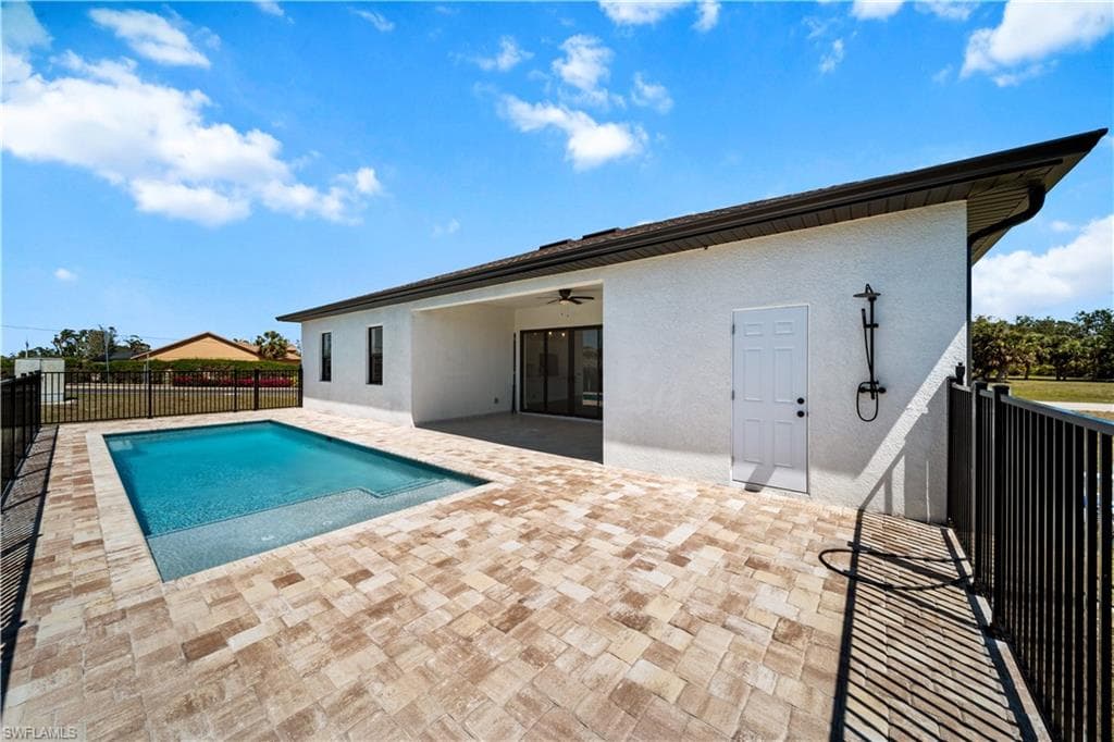 197 Rotonda Cir, Rotonda West, FL 33947-43