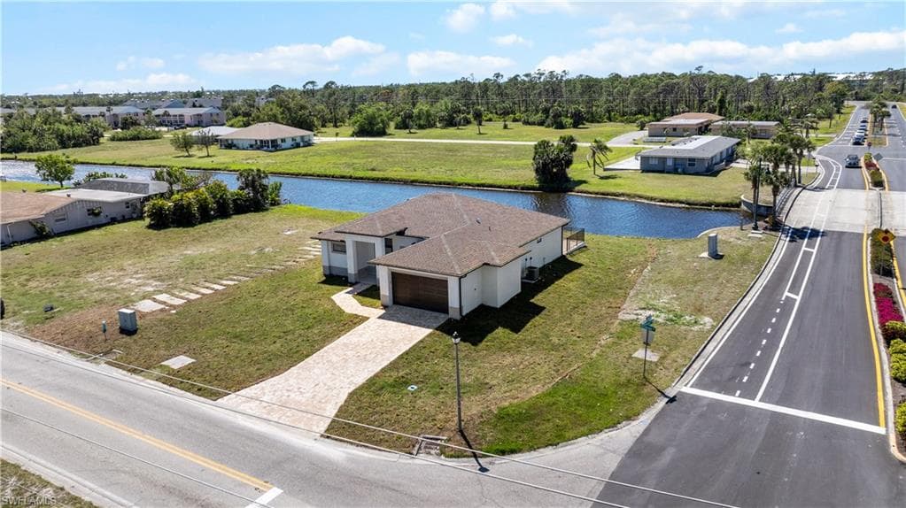 197 Rotonda Cir, Rotonda West, FL 33947-6