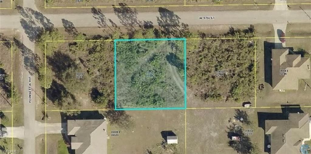 17 9th St, Lehigh Acres, FL 33972-3