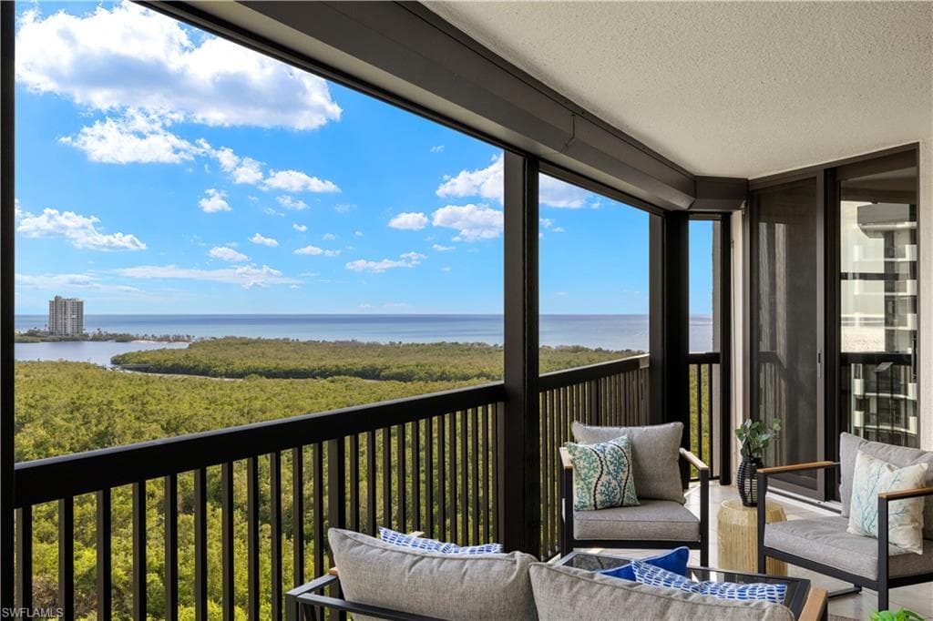 6075 Pelican Bay Blvd 1203, Naples, FL 34108-11
