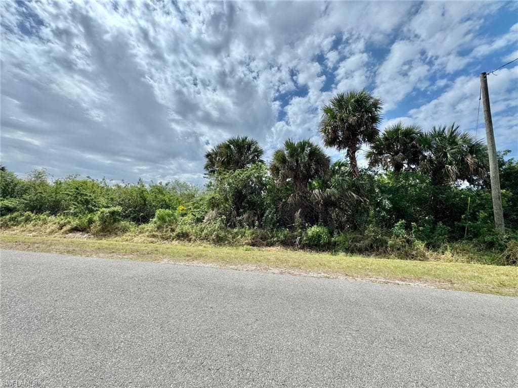 Xxx 39th Ave NW, Naples, FL 34120-3