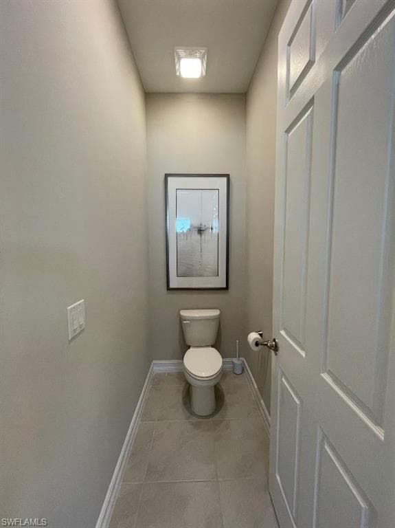 14757 Leeward Dr, Naples, FL 34114-24