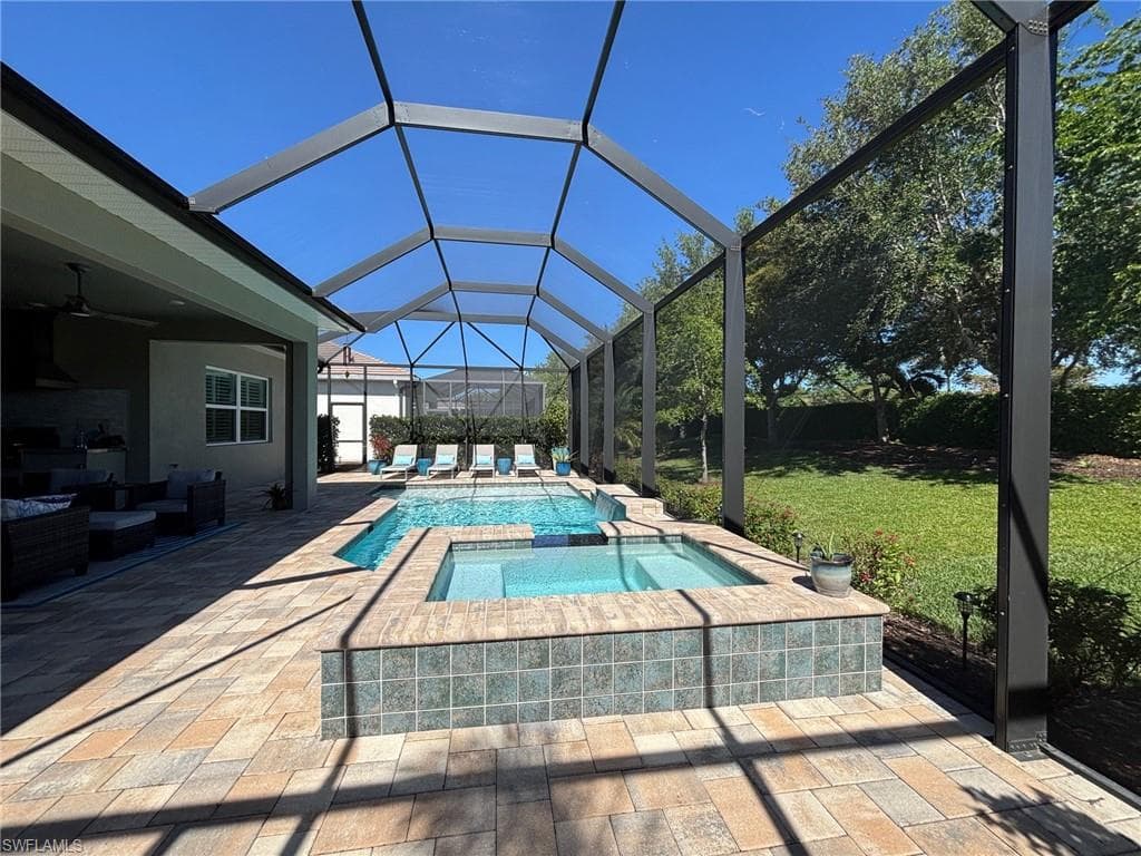 14757 Leeward Dr, Naples, FL 34114-28