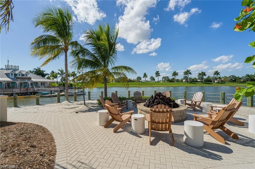 14757 Leeward Dr, Naples, FL 34114-34
