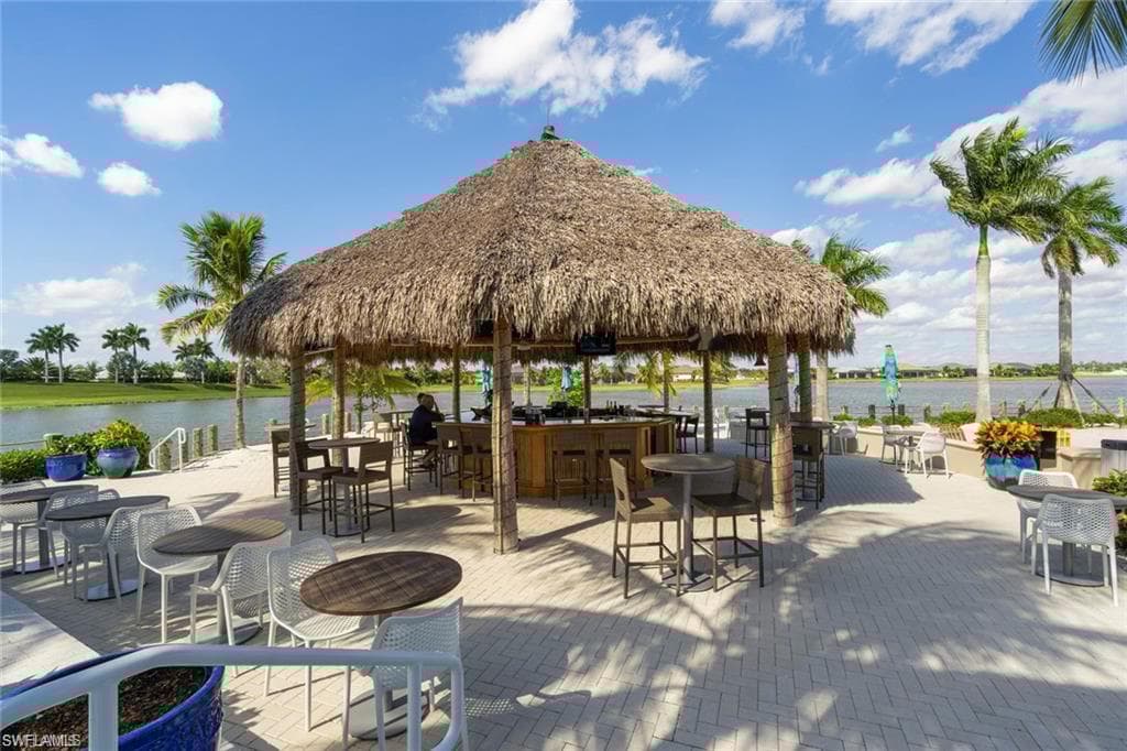 14757 Leeward Dr, Naples, FL 34114-35
