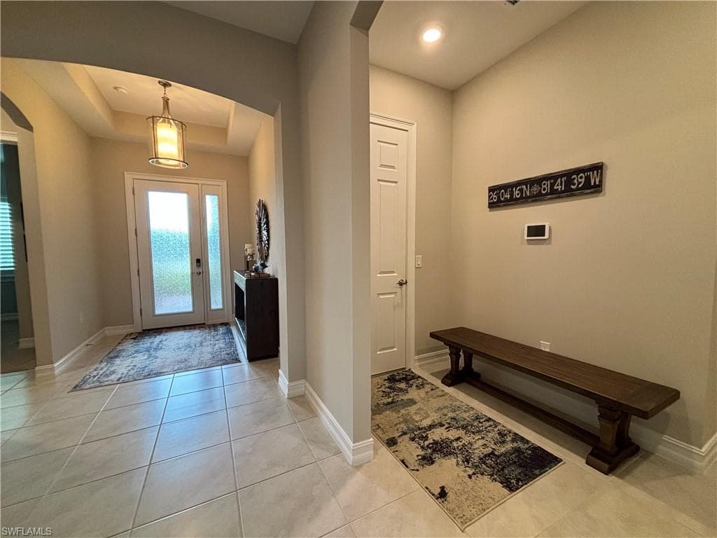 14757 Leeward Dr, Naples, FL 34114-7