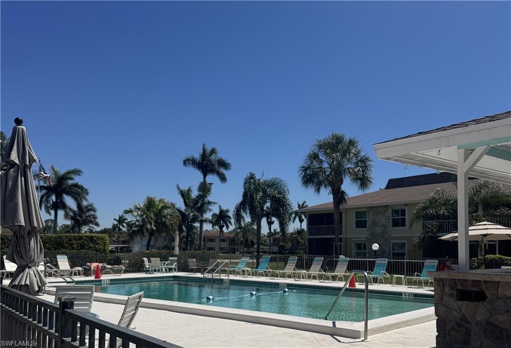 401 Charlemagne Blvd C112, Naples, FL 34112-4