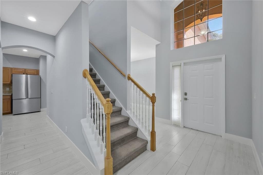 8413 Hollow Brook Cir, Naples, FL 34119-4