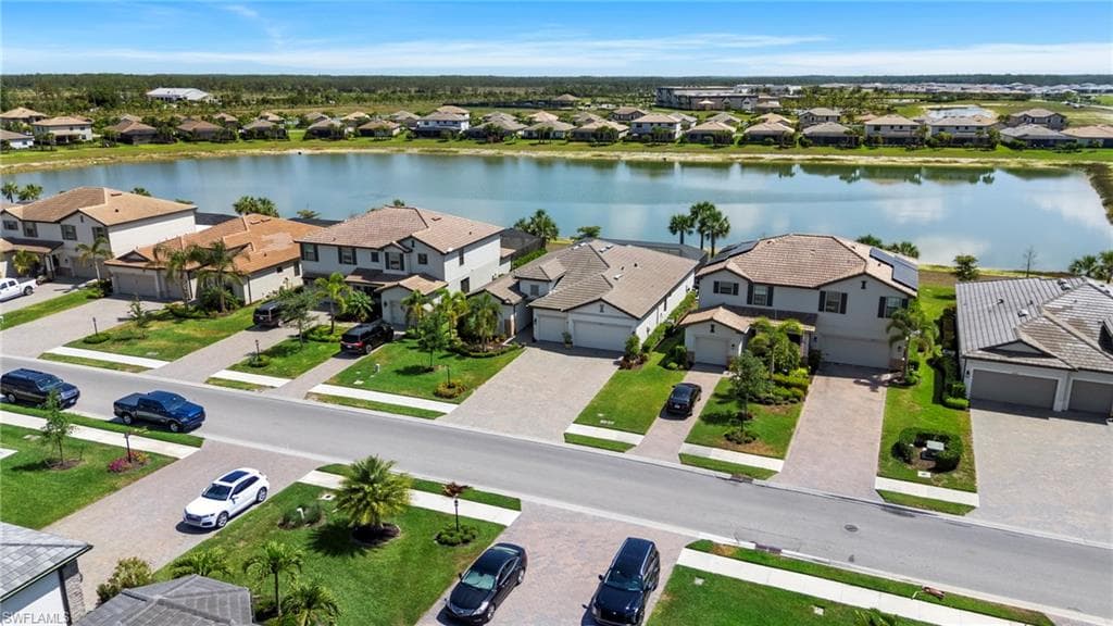 20075 Hartford Blvd, Estero, FL 33928-4